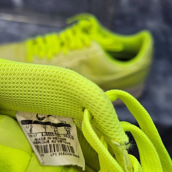 Nike Air AJ9505-700  Volt Neon Yellow Skat eboarding - Picture 7 of 7